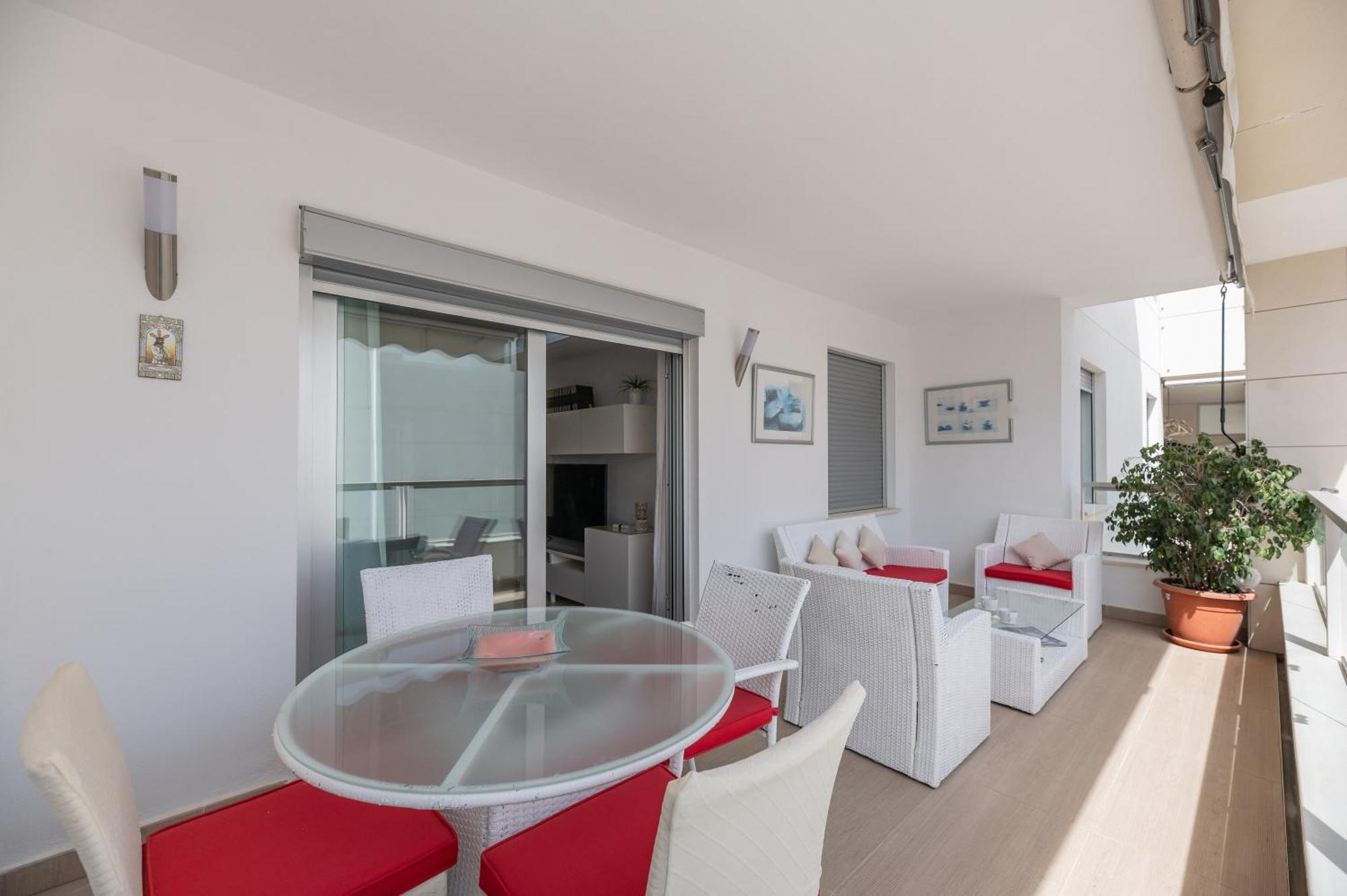 Apartament Acogedor 2 *